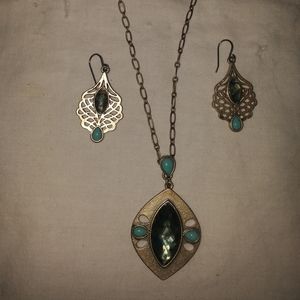 Necklace & Earrings